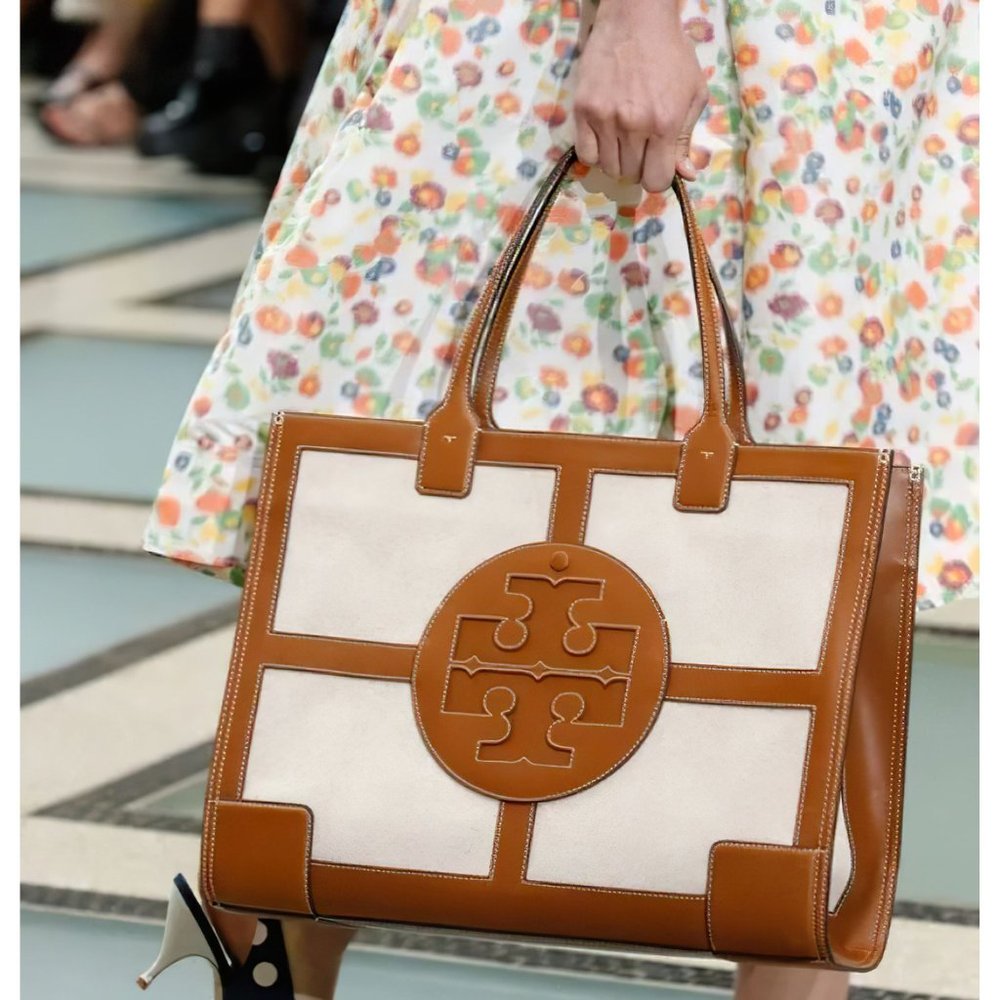 Tory Burch Ella Canvas Tote Quadrant Tote Bag Beige Brown - Picture 2 of 12